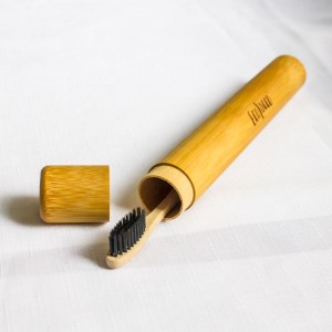 Puzdro/obal na bambusovú zubnú kefku