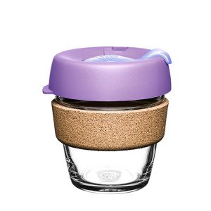 Investujte do vlastného KeepCupu a začnite mať oveľa príjemnejší, ekologickejší a štýlový zážitok pri pití kávy. Vymeňte poháre na kávu za originálny pohár na kávu "Keep cup - Moonlight XS".